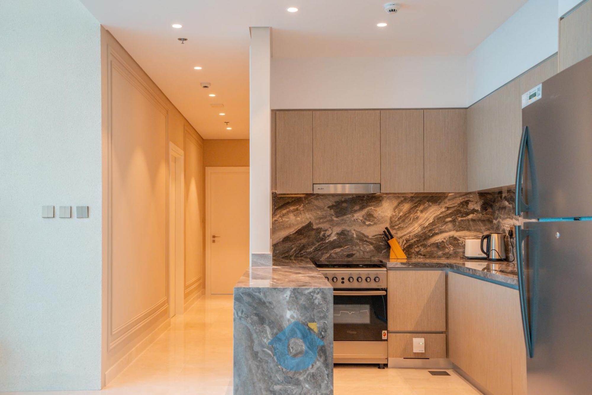 Apartment Like - 6203 Luxury & Serenity 2-bhk Penthouse With Breathtaking Views