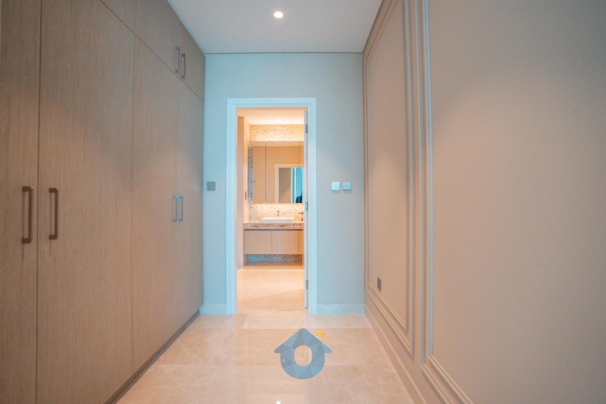 Apartment Like - 6203 Luxury & Serenity 2-bhk Penthouse With Breathtaking Views