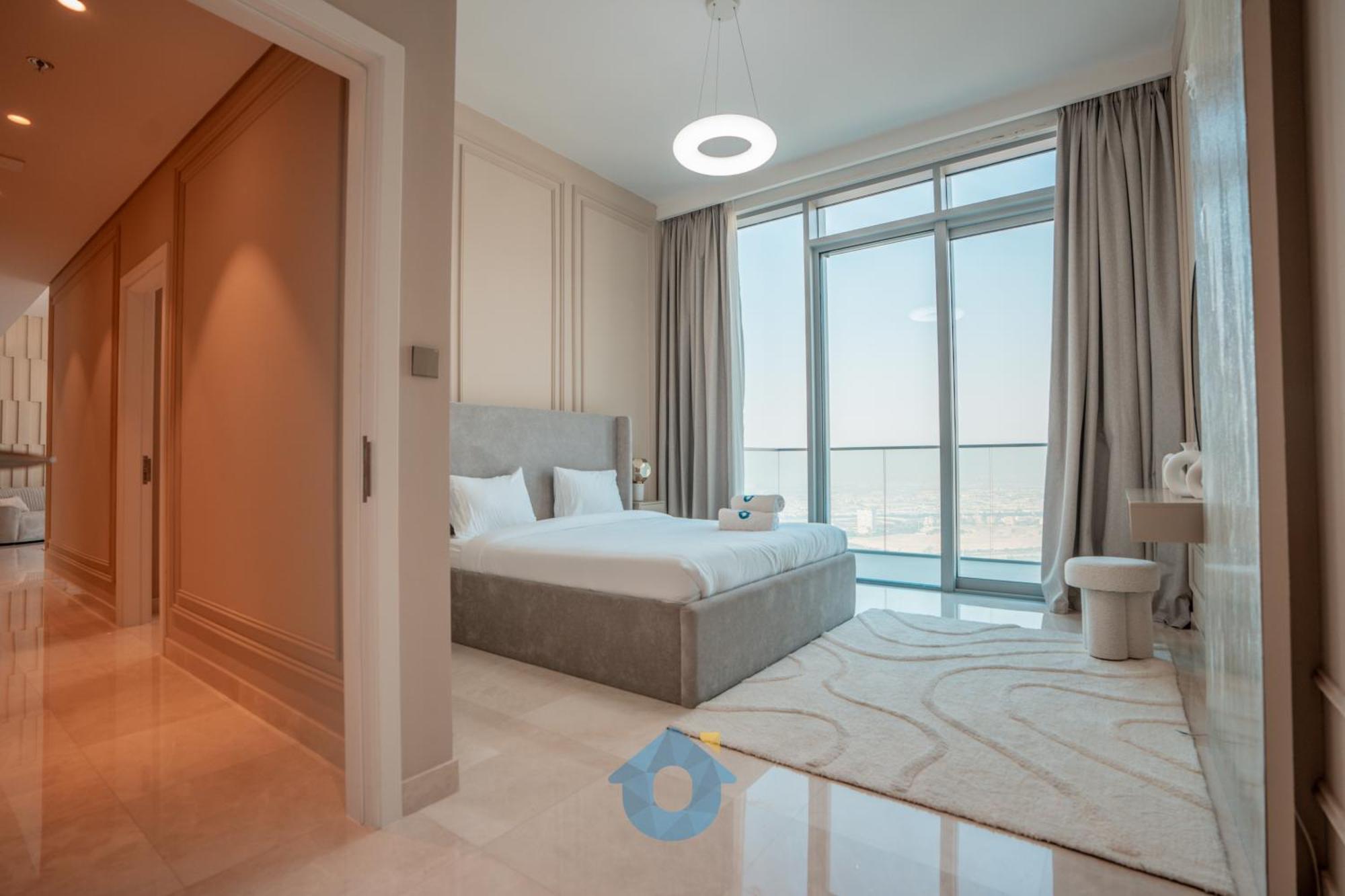 Like - 6203 Luxury & Serenity 2-bhk Penthouse With Breathtaking Views * Dubai